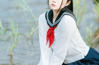 欧美泳装vs.落落Raku，原图带你游遍泳池边！