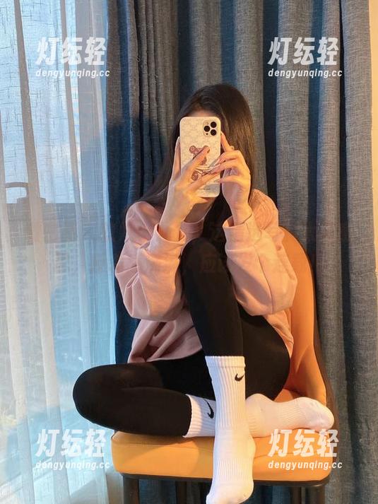 微密圈 - 软妹小九九，这精选写真太有意思，反差感满满，应该发个连载！