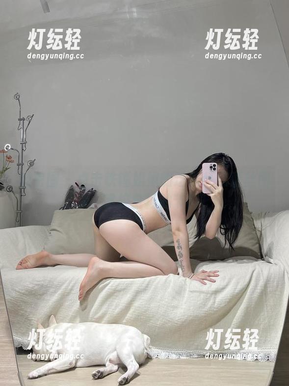 铁锤姐姐 微密圈 - 点击铁锤姐姐的这组红色蕾丝图片,掌控全场的节奏!