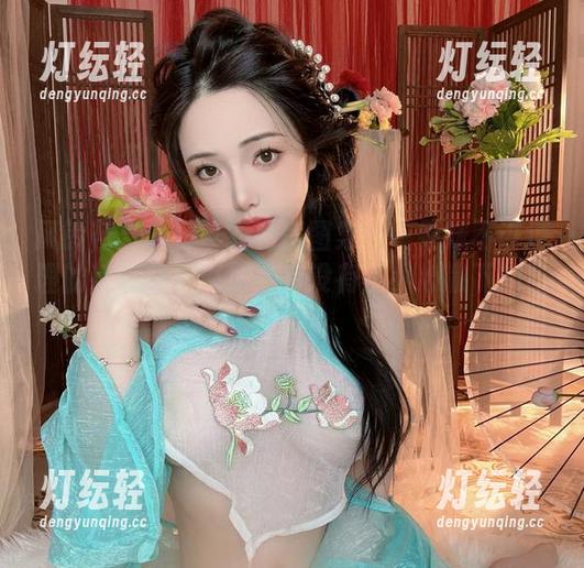 风铃花与薰衣草的私房图集——雯妹不讲道理的花园恋爱现场，有没有不小心撒下的猫砂？