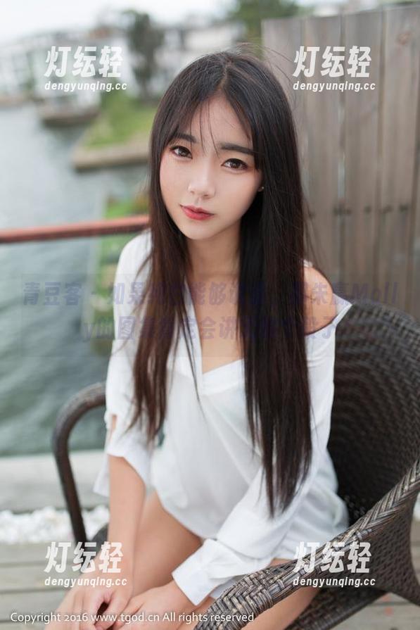 青豆客 - 如果纯白能够说话，那朱赢Molly的图集肯定会讲无数个段子